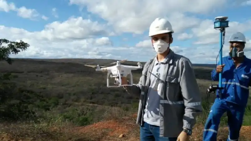 Serviços topográficos com drone